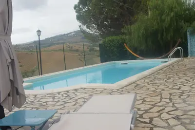Villa 'San Martino' avec vue sur la mer, Wi-Fi et climatisation