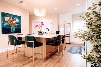 Image de New Listing! Luxury Beachside Townhouse Gr8 Views!