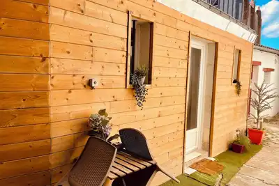 Image de Maisonnette dans le centre au calme