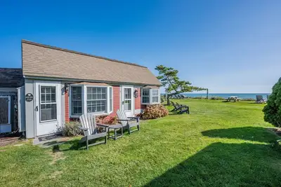 Image de Cozy Cape Cod Escape Just Steps from Nantucket Sound