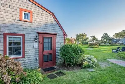 Image de Charming Seaside Cottage Near Nantucket Sound
