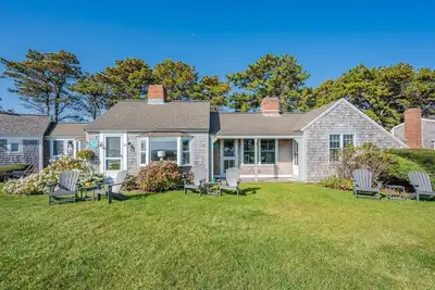 Image de Spacious 2br Cottage with Stunning Nantucket Sound Views