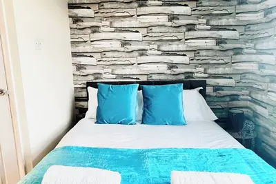 Image de Charming 4 Bedroom Retreat in Canterbury City