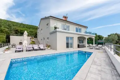 Image de Villa Bella Vista for 8 people with sea view, heated pool & wellness - only 1, 5 km from beach