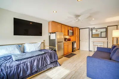 Image de Half-Block to Beach & Conventions: Wildwood Studio