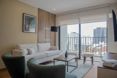 Image de w* | Beautiful 2br with Fantastic Pool in Miraflores