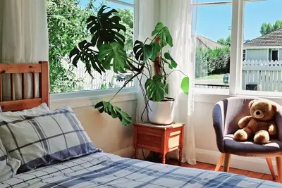 Image de City Charm on Weka a modern three-bedroom holiday home perfect for a tranquil getaway.