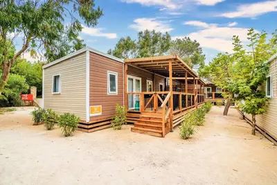 Image de Mobil-home | Comfort Xl | 3 Ch. | 6 pers. | Terrasse surélevée | A/C | Tv