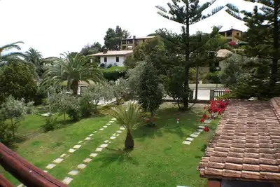 Image de Sleeps 8, 500 meters from the beach. Pets allowed. Air-conditioned