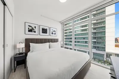 Image de Luxury Suites in Chicago's West Loop – Modern Comfort Meets Vibrant City Life