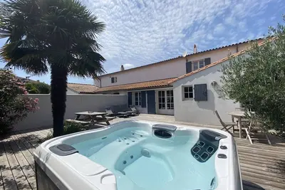 Image de Villa du Puits Caché : Belle maison de vacances, terrasse plein sud & Spa