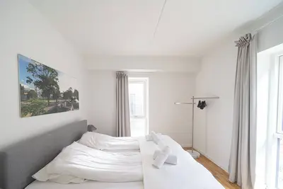 Image de Fantastic 2-bed w/courtyard garden in Ørestaden
