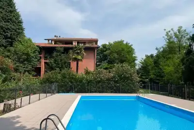 Image de Near Bergamo, green and quiet residence with swimming pool