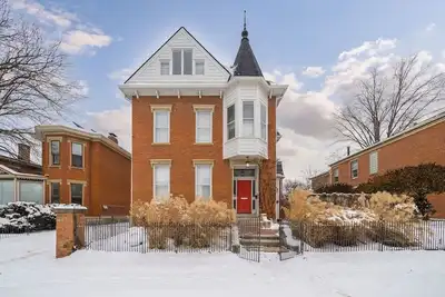 Image de Mins to Osu & Dwtn| 8-Br Spacious Home|Big Groups