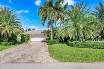 Image de Waterfront spacious 4-bedroom house in enchanting Delray Beach