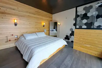 Image de Cozy chalet in serene Beirut with WiFi, Ac