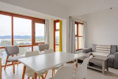 Image de 1 bedroom apartment with panoramic sea view