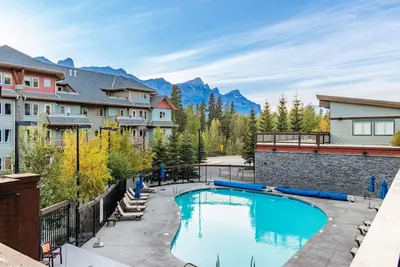 Image de 3br Rockies Condo | Heated Pool + Hot Tub