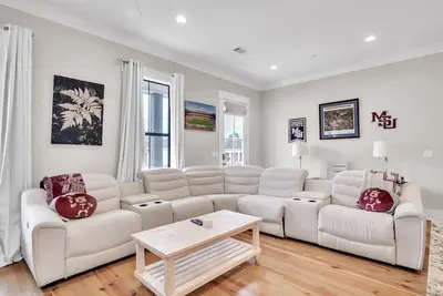 Image de The Brookside Stay by OneHometown Getaways