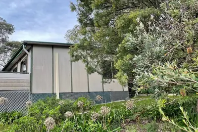 Image de Holiday Across from the Park