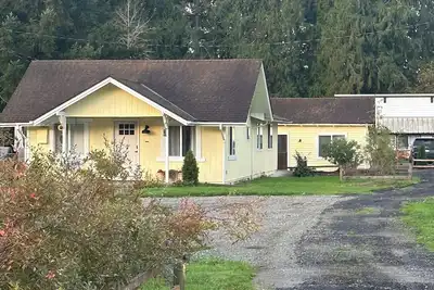 Image de Lovely farmhouse and cottage with WiFi in Arlington