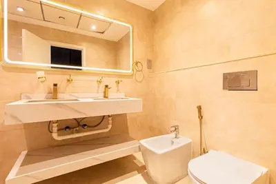 Image de Breathtaking Palm View 3br in Marina