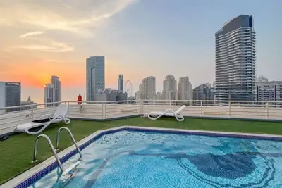 Image de Stunning Apartment with Rooftop Pool