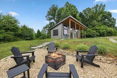 Image de New Luxury Tiny Home near Knoxville & the Smoky Mountains