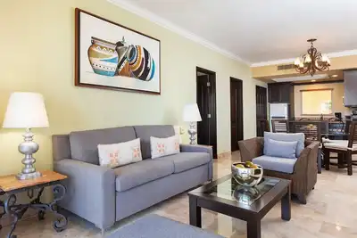 Image de Fantastic Oceanview 2 bdrm, 3 Bath Condo @ Villa del Palmar Flamingos