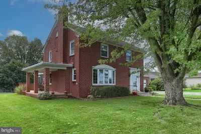 Image de Charming 4-bedroom house - 30+ day rental
