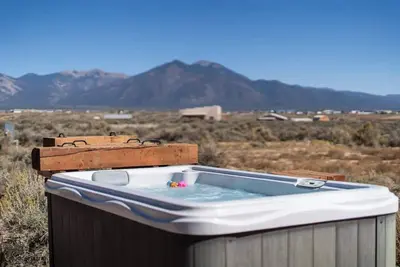 Image de Stunning 2br Home in El Prado - Hot Tub - Views