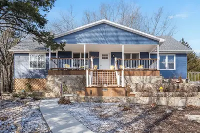 Image de 5br Near The Strip & Landing | Scenic & Spacious