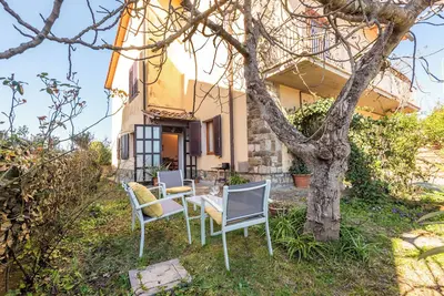 Image de Appartement 'Poggio Della Capannina Di Castellina in Chianti' avec jardin privé et Wi-Fi