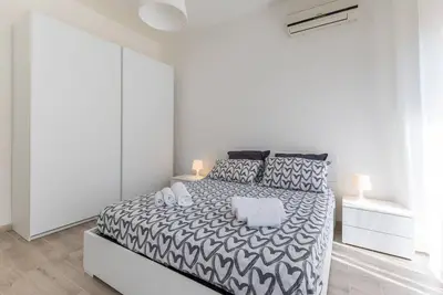 Image de Appartement 'Mi Casa Es Tu Casa - Piano Terra' avec terrasse privée, Wi-Fi et climatisation