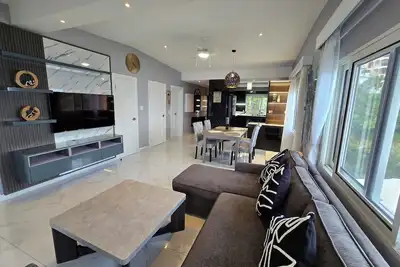 Image de Gorgeous 2 Bedroom condo in Point Blanche, St. Maarten