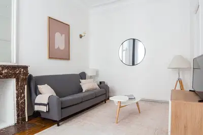 Image de Blueground | Avenue Foch, furnished, nr embassy