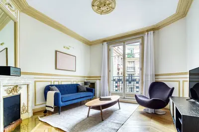 Image de Blueground | Arc de Triomphe, elev, nr embassies