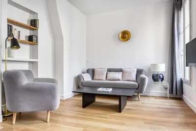 Image de Blueground | Canal St Martin, furnished, intercom