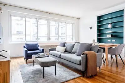 Image de Blueground | Miromesnil, furnished, elevator