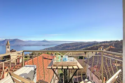 Image de Luce Lake View on Stresa Hill, Stresa, Italy