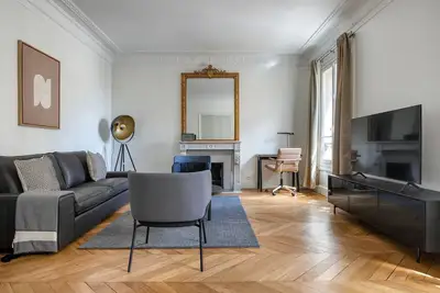 Image de Blueground | Europe, nr Monceau Park