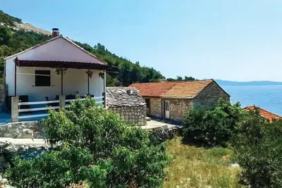 Image de Maison de pêcheur près de la mer Baie Srhov Dolac, Hvar (K-22095)