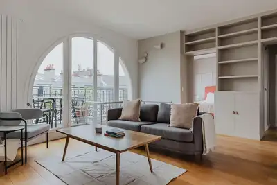 Image de Blueground | Jardin des Plantes, balcony & w/d