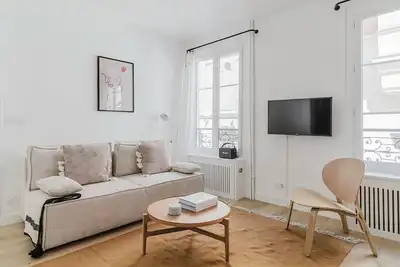 Image de Blueground | Batignolles, washer, nr markets