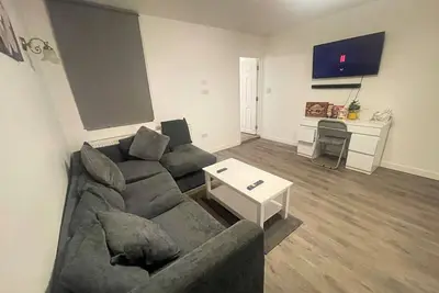 Image de Stylish 4-Bed Luxury Apartment in Prime Location
