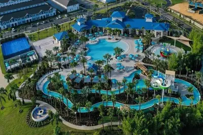 Image de New 7bd Home Sleeps 16 with Pool Spa Bbq and Game Room