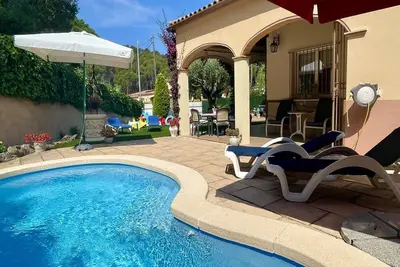 Image de Villa Pineda pour sept personnes à Pals