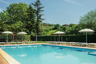 Image de Joli appartement pour 4 personnes avec Wifi, climatisation, piscine et parking
