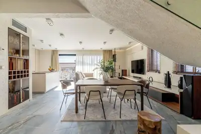 Image de Penthouse West Side - profess. gym, hot tub, sea view, bikes