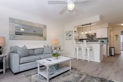 Image de Pet Friendly 1 Br Condo with a View!